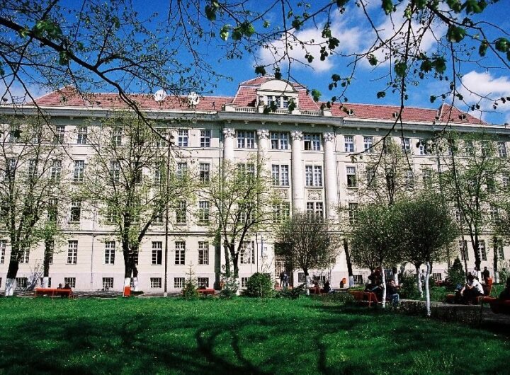 جامعة تيميشوارا في رومانيا