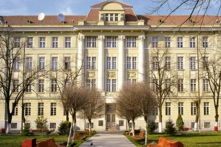 جامعة تيميشوارا في رومانيا