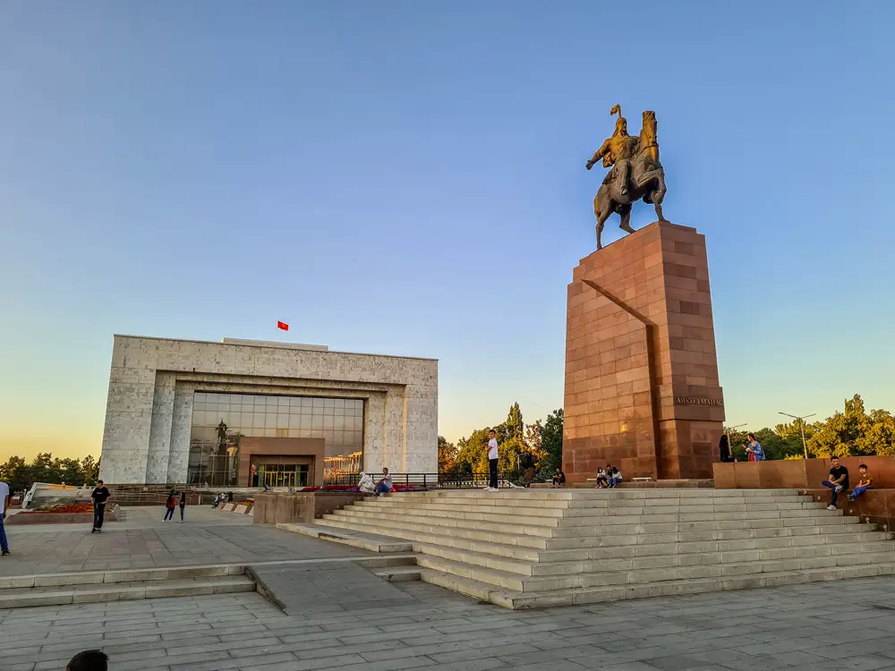 Manas-Statue-Bishkek-Kyrgyzstan