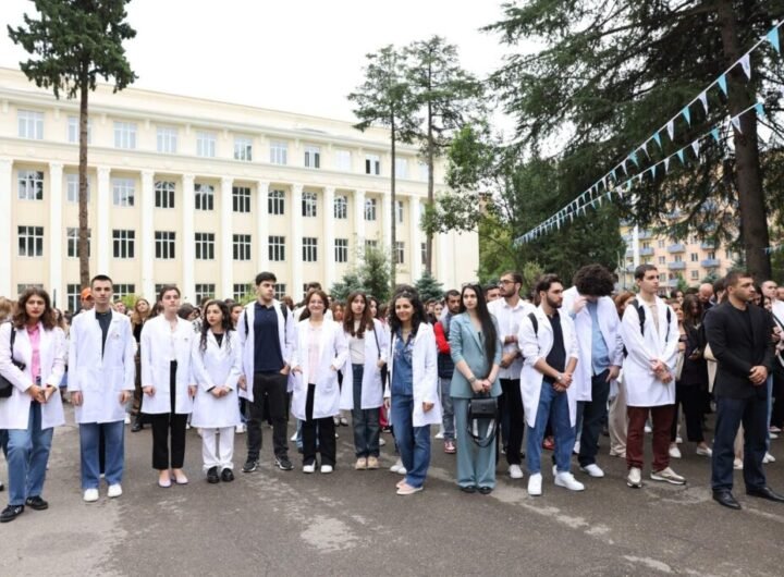 Tbilisi-State-Medical-University-Students-011-1024×683