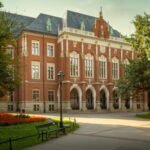 أفضل-5-جامعات-بولندية-خاصة_